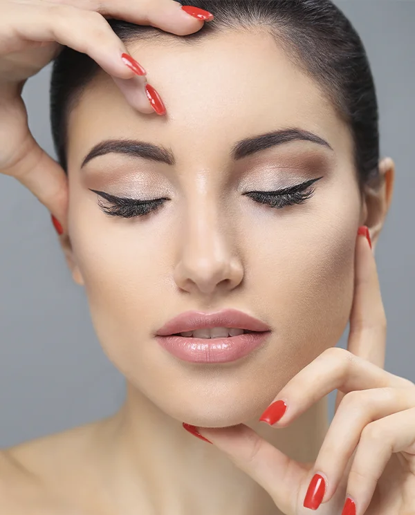 eye liner destacada isabel cordero